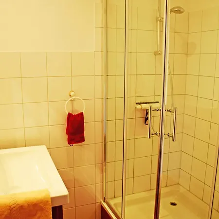 Strandhaus * Goehren (Ruegen)