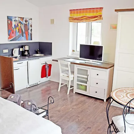 Strandhaus Appartement Goehren (Ruegen)